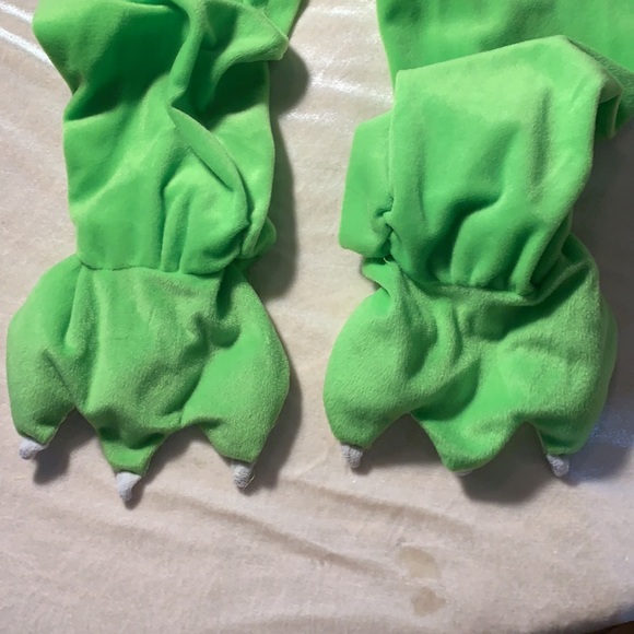 Cyclops monster Halloween costume - Picture 3 of 8